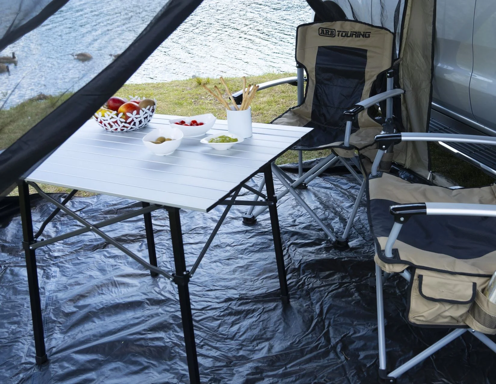 ARB* CAMPING TABLE WITH CARRY BAG,ALUMINIUM - Image 3