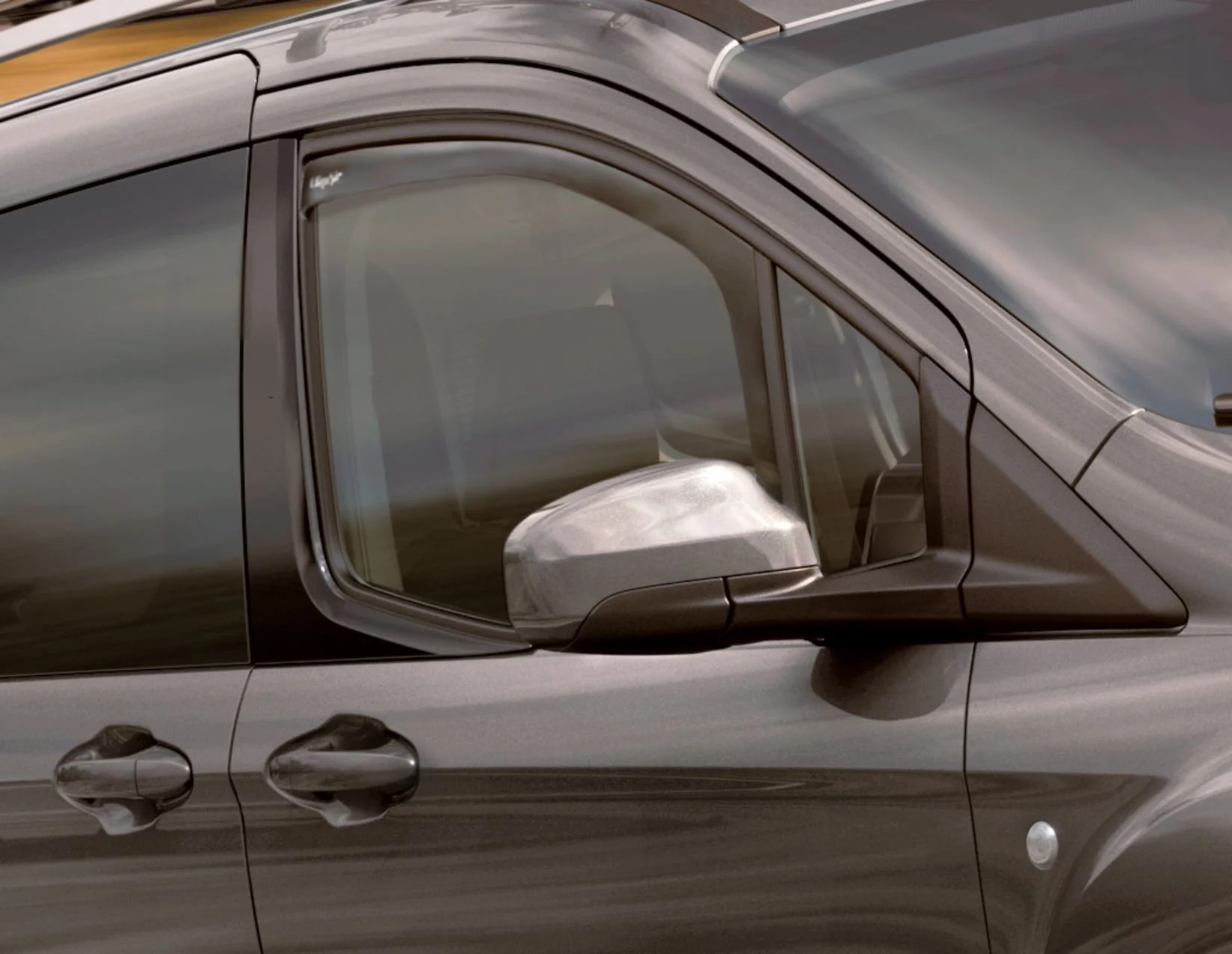 TRANSIT/TOURNEO COURIER CLIMAIR®* WIND DEFLECTORS FOR FRONT DOOR WINDOWS - Image 4
