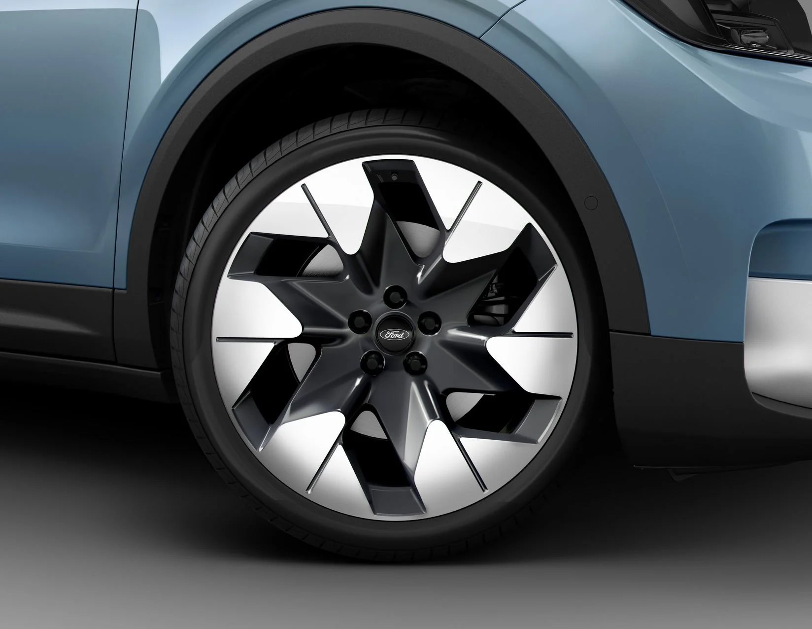 ALL-ELECTRIC EXPLORER 20" Front Alloy Wheel 6-SPOKE DESIGN MAGNETIC BRIGHT MACHINED FINISH 2024-ONWARDS 2689772