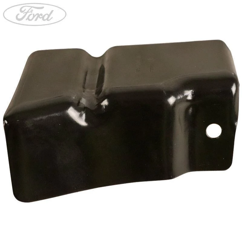FENDER BRACKET SUPPORT