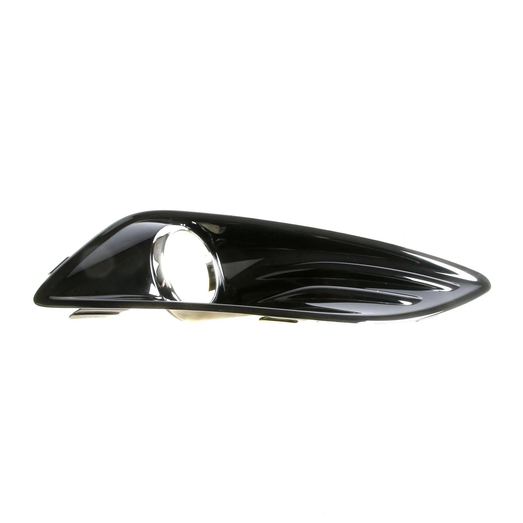 FIESTA FRONT N/S FOG LIGHT LAMP BRACKET - Image 5