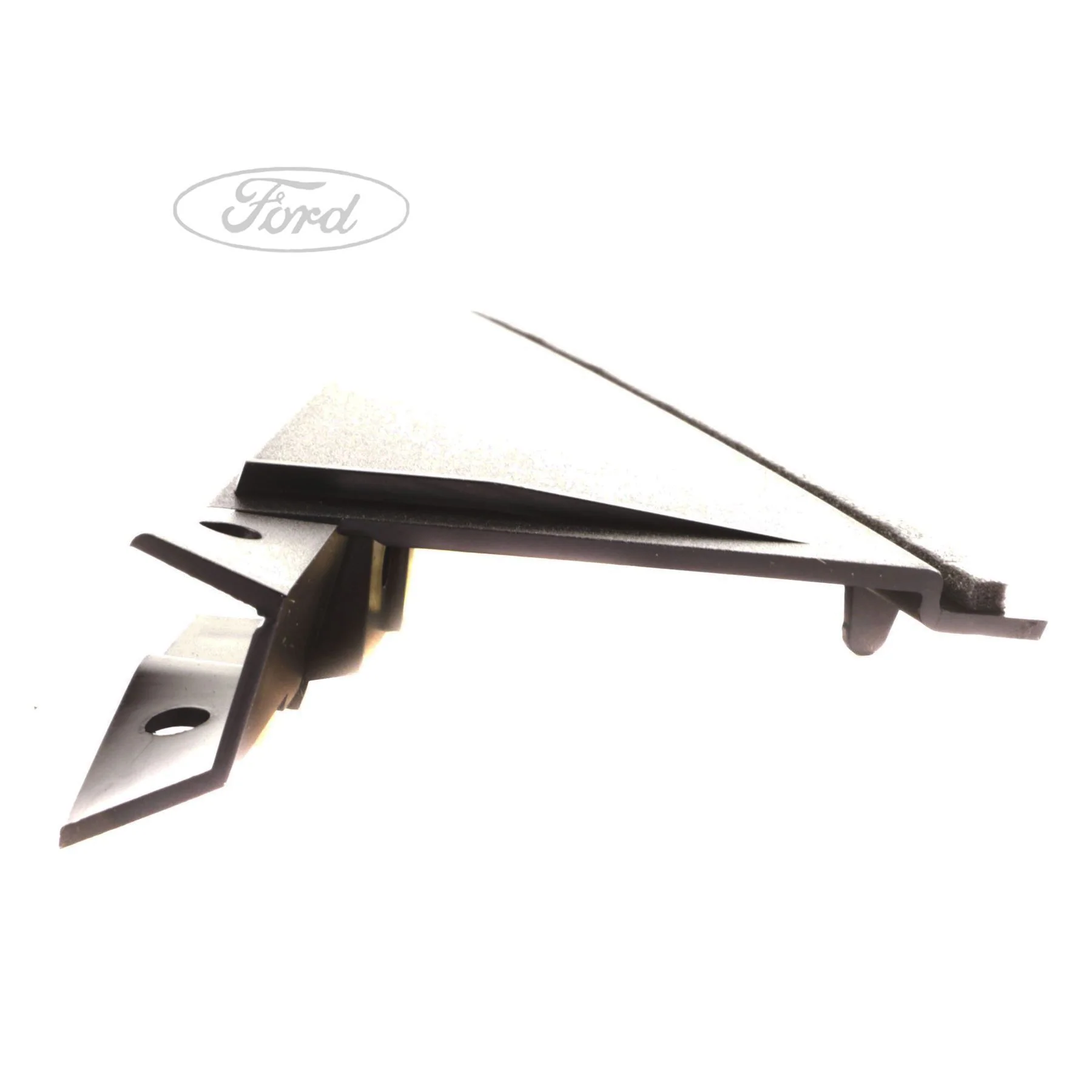 FIESTA REAR N/S OUTER QUARTER PANEL MOULDING - Image 4