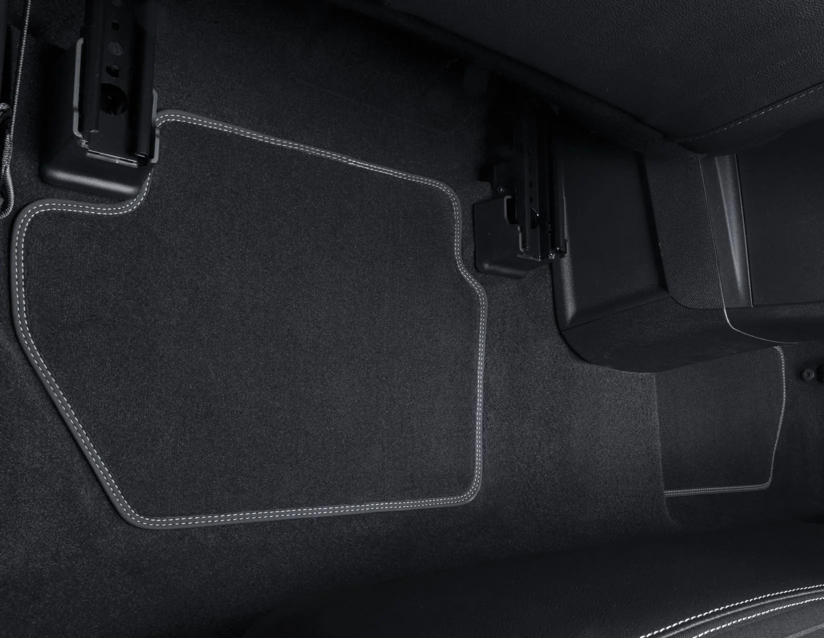 ECOSPORT FROM 01/2017 VELOUR FLOOR MATS FRONT AND REAR,BLACK - Image 2
