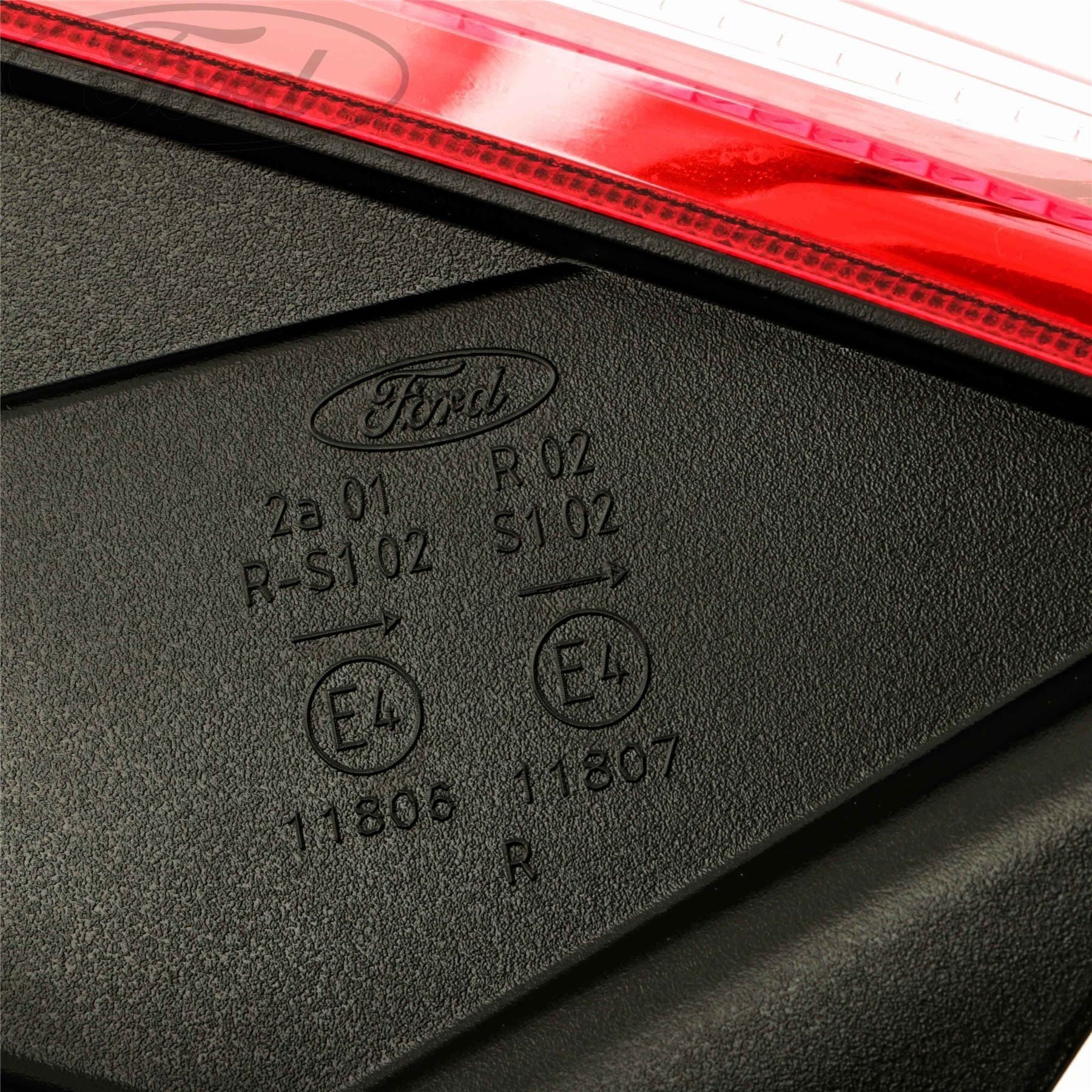 FOCUS MK2 REAR DRIVER SIDE TAIL LIGHT LAMP CLUSTER INC. BULBS 08-11