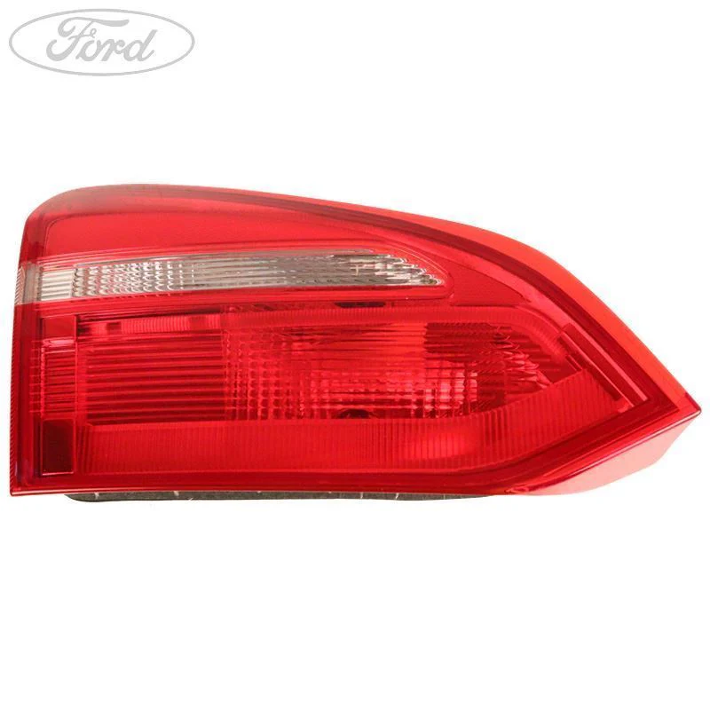 FOCUS MK3 REAR PASSENGER SIDE TAIL INNER LIGHT LAMP LED ESTATE 14-19 - Image 3