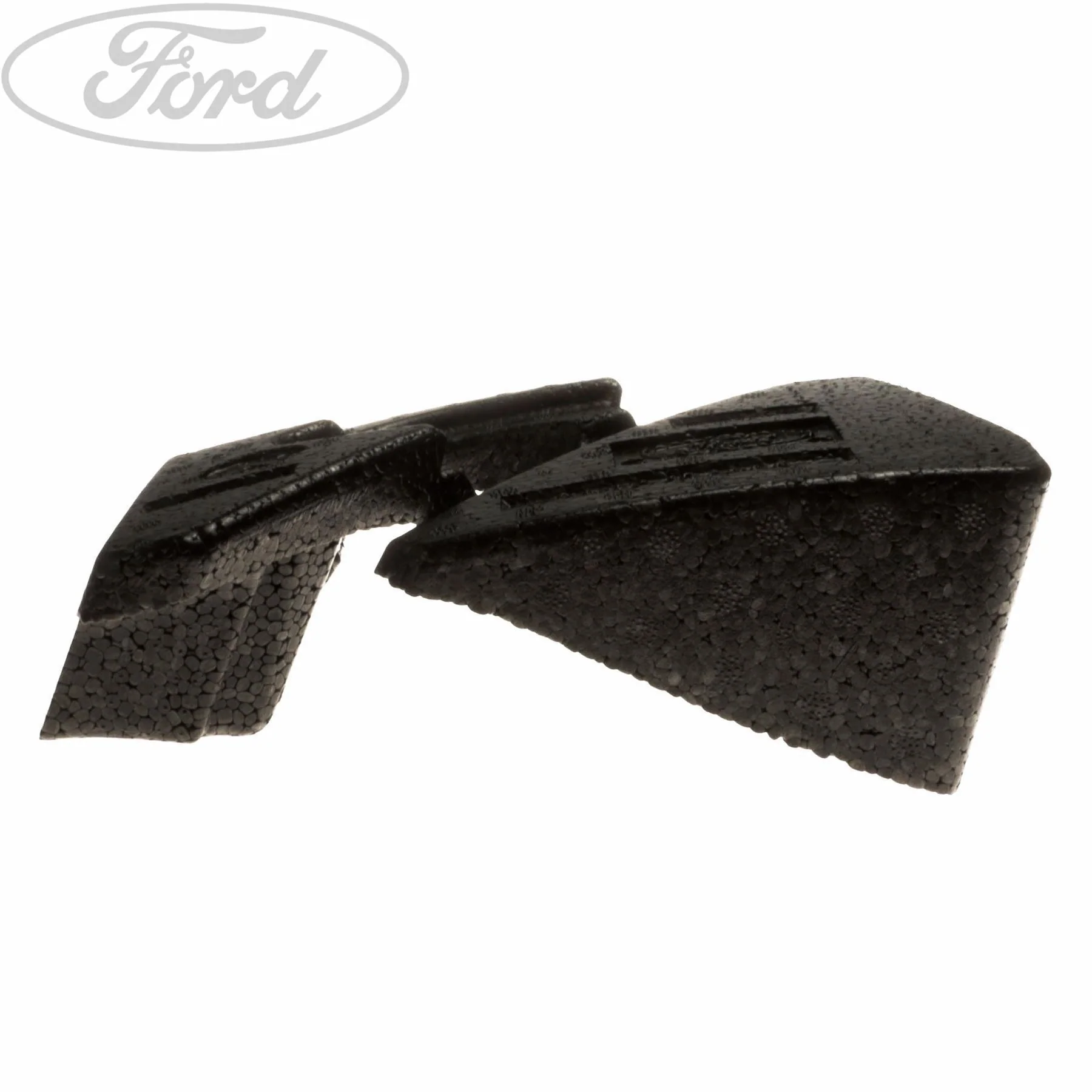 FOCUS O/S FRONT BUMPER FILLER PANEL TRIM - Image 3