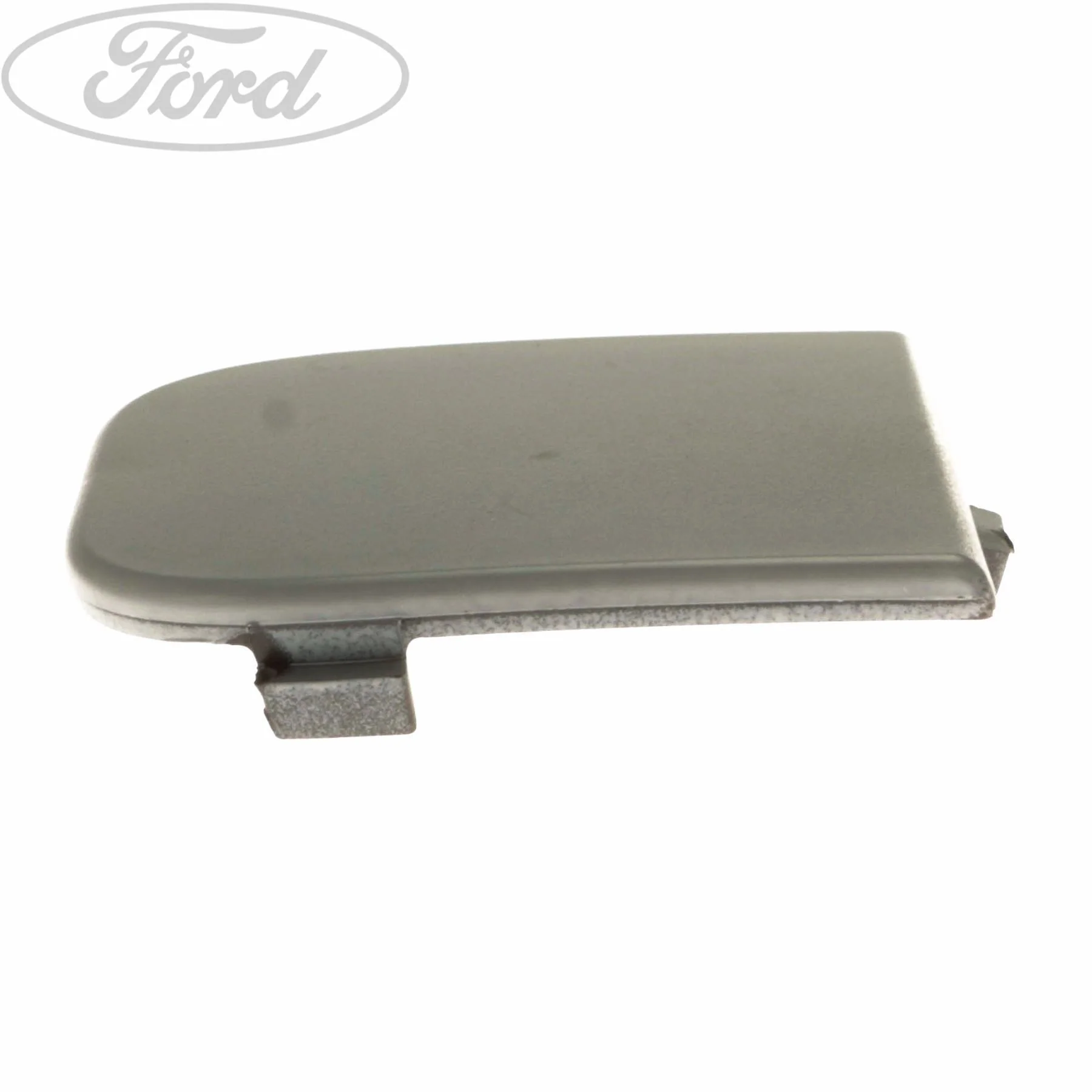 FOCUS REAR BUMPER TOWING EYE COVER - Image 3