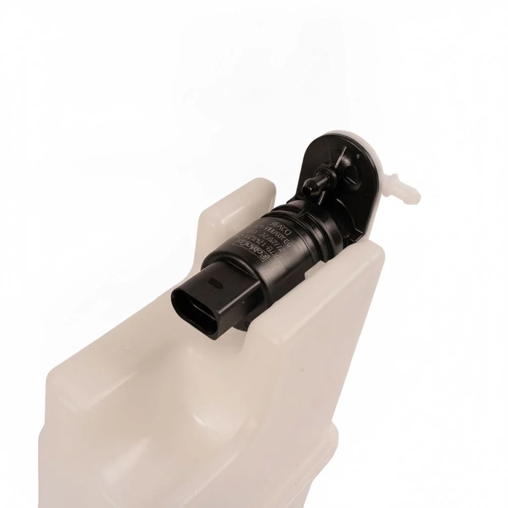 Focus Windscreen Washer Reservoir 2018-Onwards - Image 3