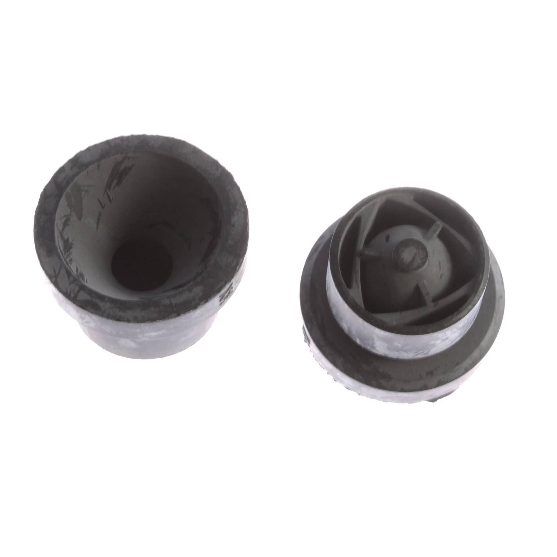 CYLINDER HEAD COVER GROMMET X2 - Image 5