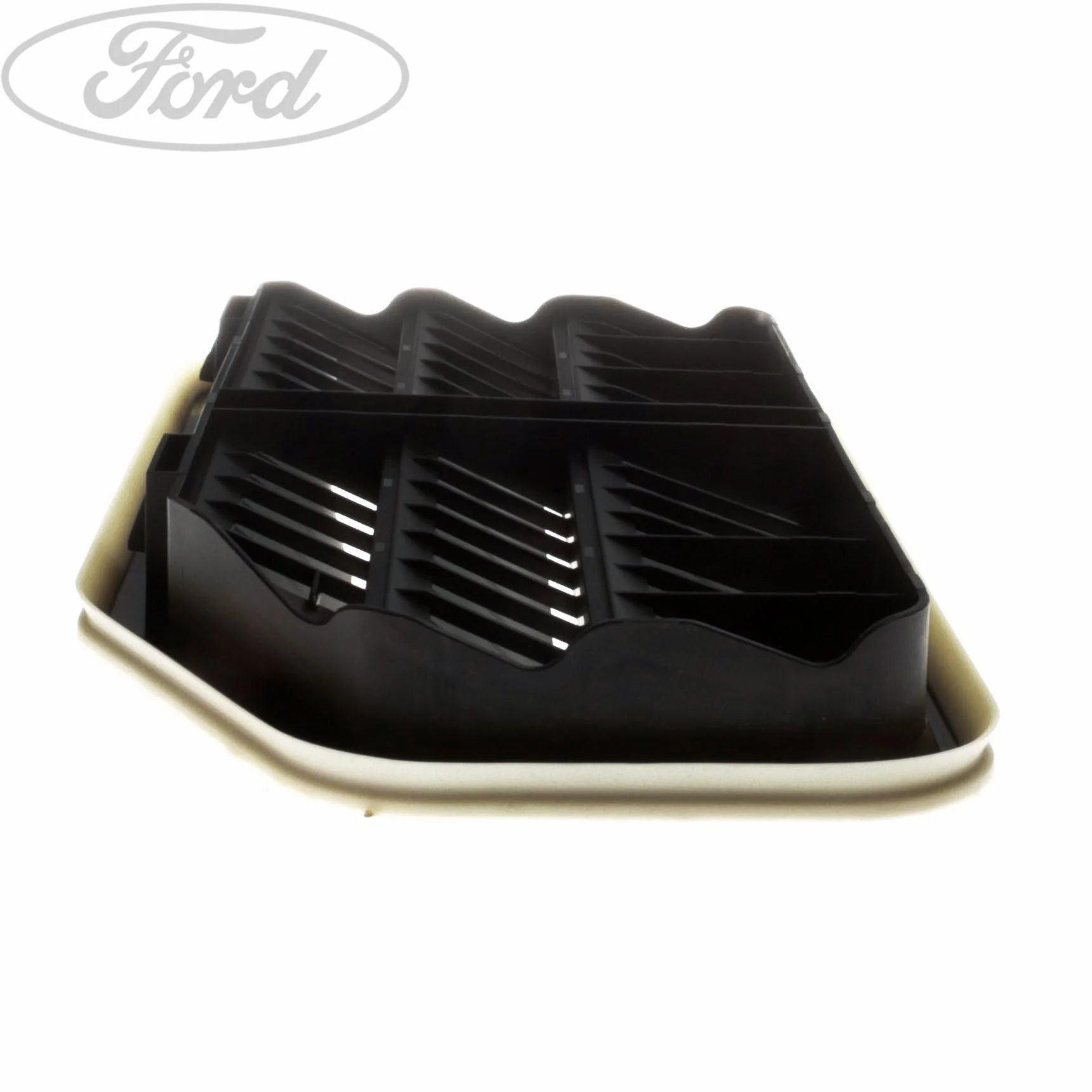 FOCUS ESTATE AIR INLET GRILLE - Image 4