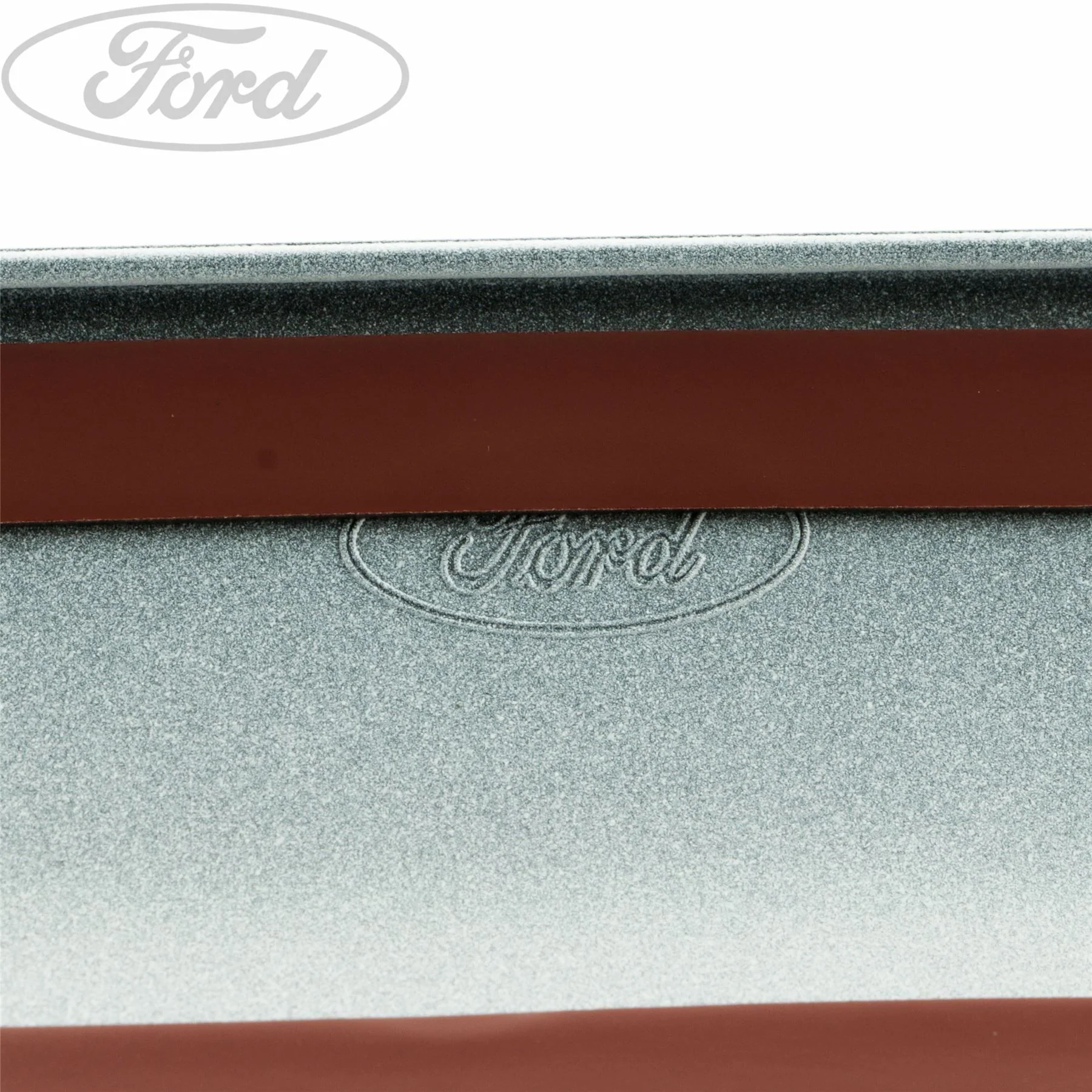 FOCUS FRONT BUMPER RADIATOR GRILLE MOULDING - Image 3