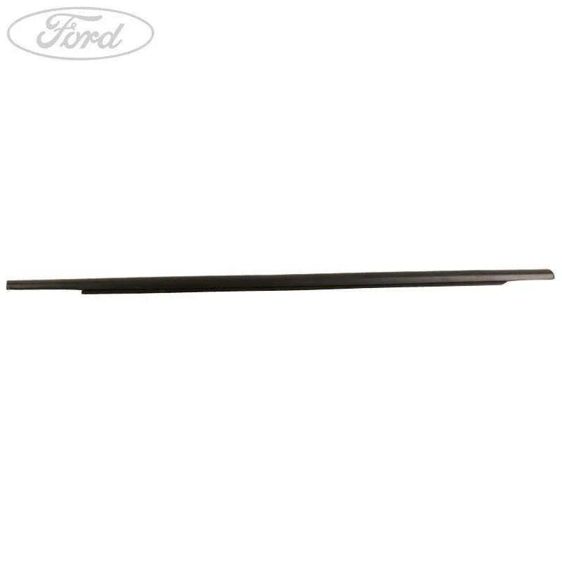 FOCUS FRONT O/S DOOR OUTER BELT WEATHERSTRIP SEAL 14- - Image 4