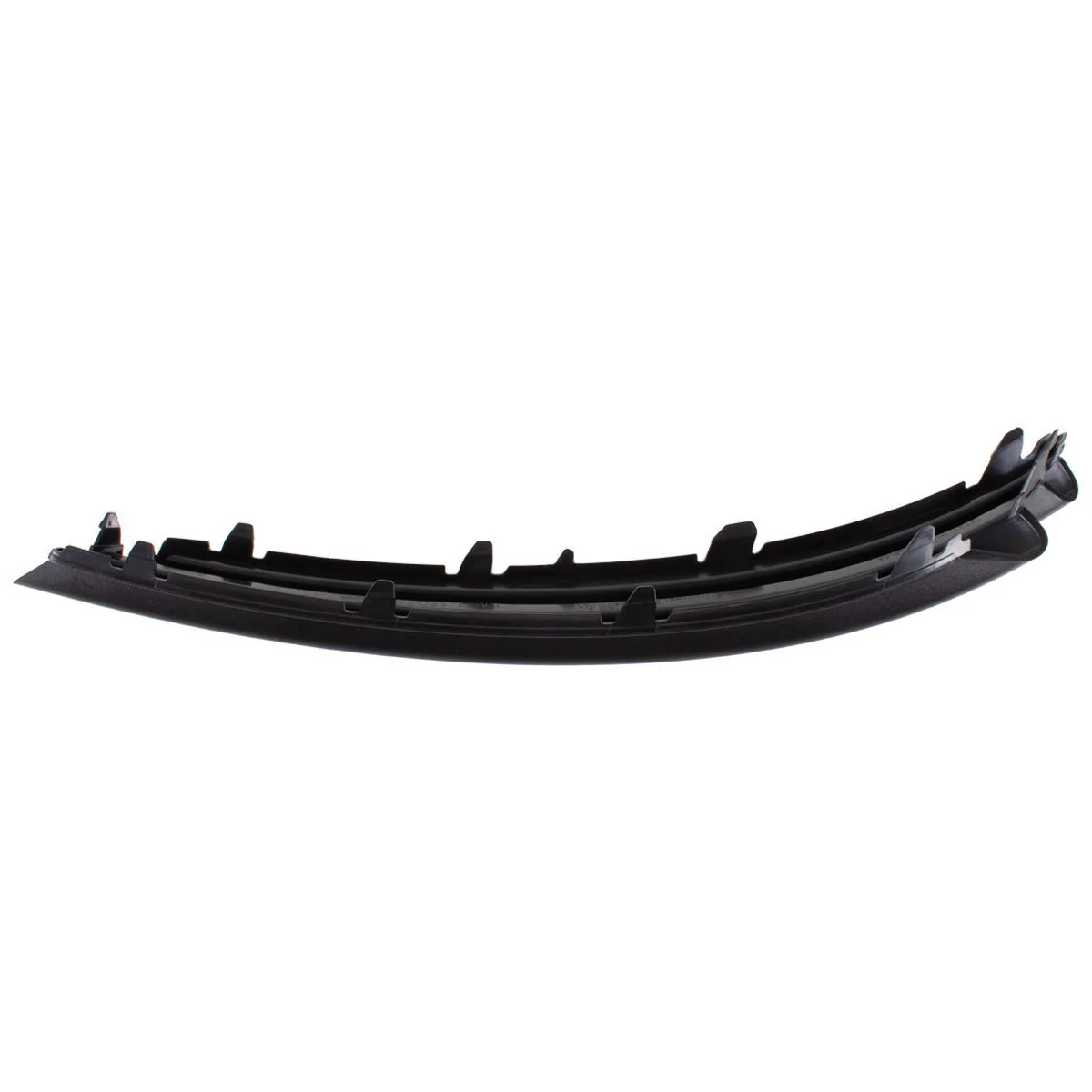 FOCUS O/S REAR BUMPER INSERT - Image 4