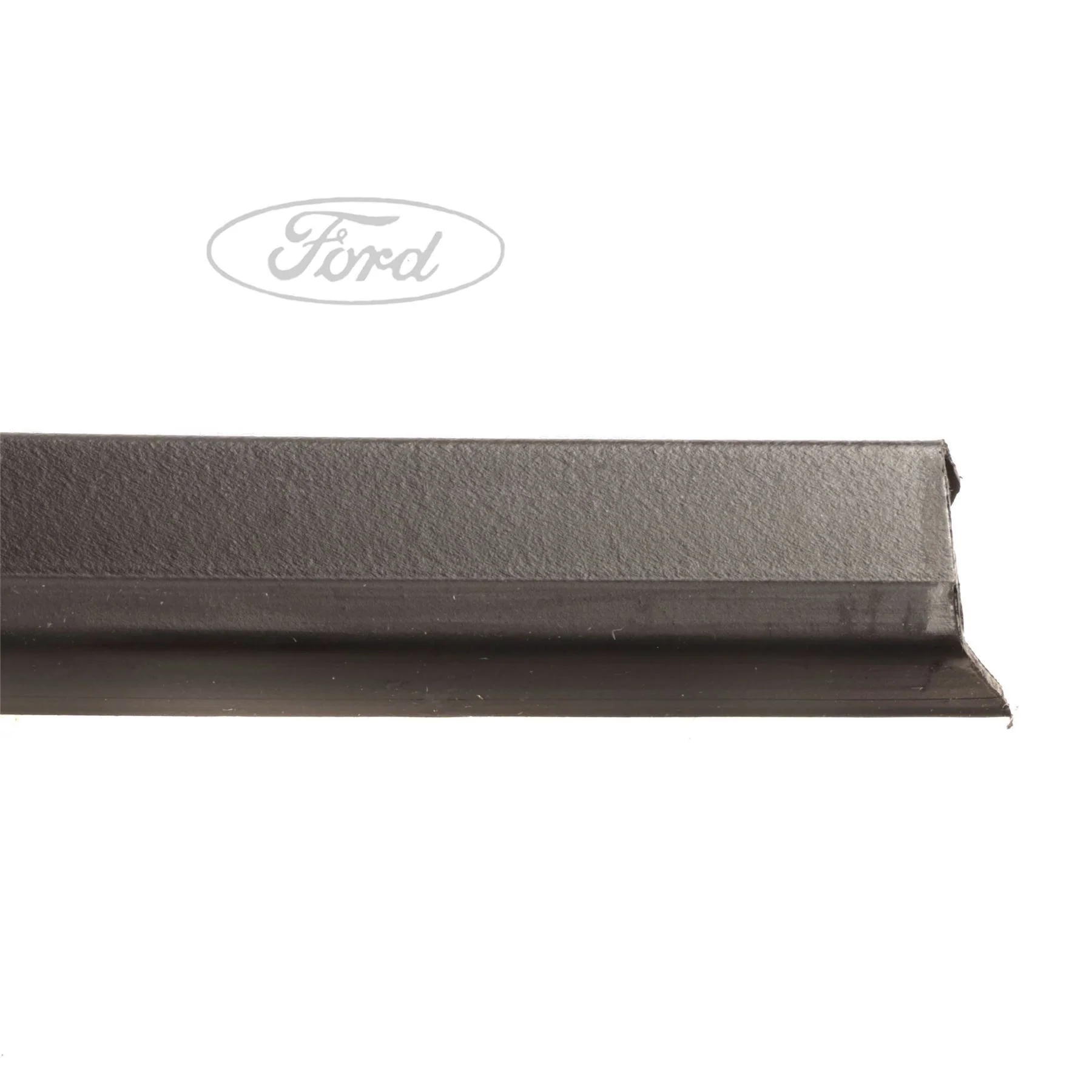 FOCUS REAR BOOT TAILGATE O/S WINDOW MOULDING - Image 4