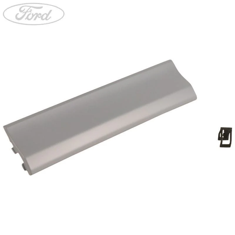 FOCUS REAR BUMPER TOWING EYE COVER WITH SKIRT 2014- - Image 2