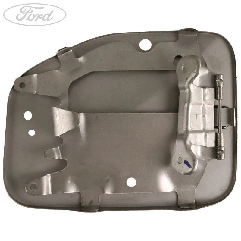 FUEL TANK FILLER ACCESS DOOR