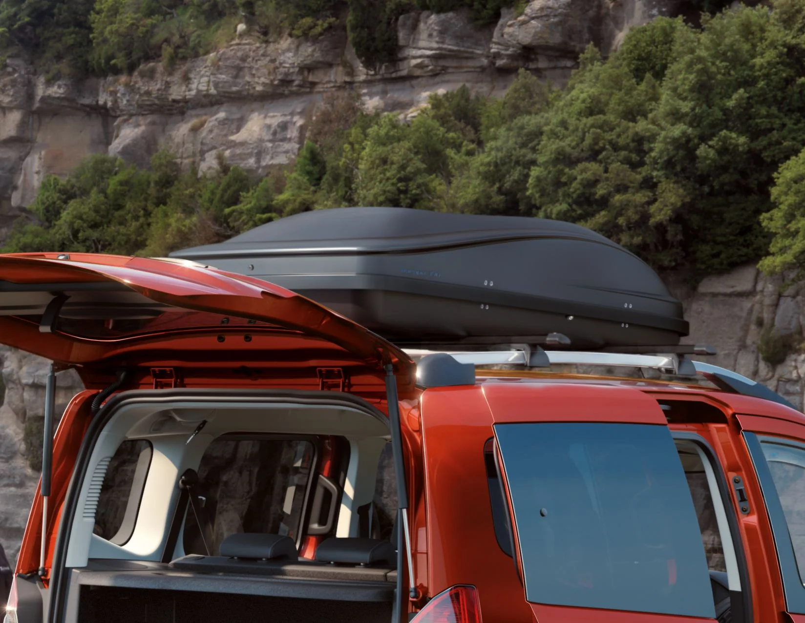 G3* MATT BLACK ROOF BOX ELEGANCE EUROPE 390, MATT BLACK - Image 13