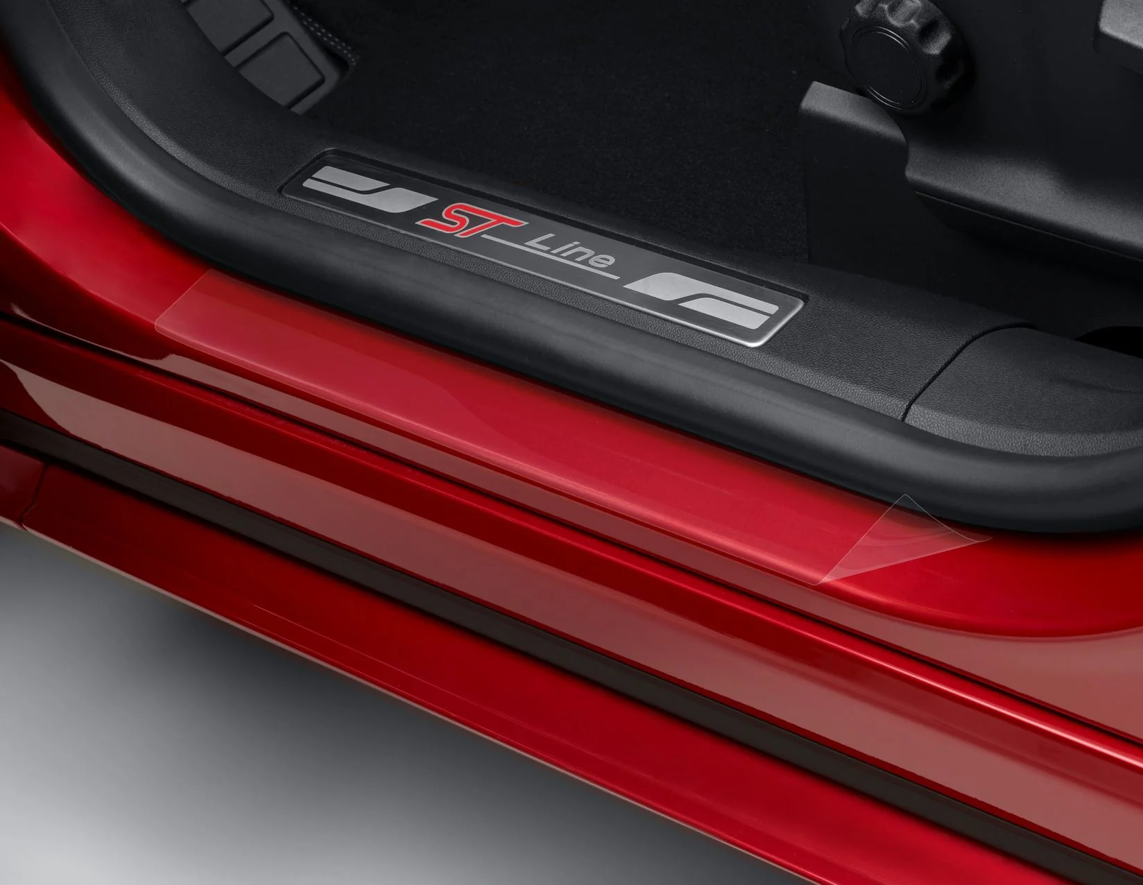KUGA FROM 12/2019 DOOR SILLS PROTECTION FOIL FOR FRONT AND REAR - Image 3