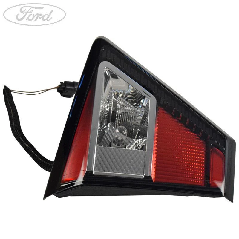 KUGA MK2 N/S REAR INNER LIGHT LAMP UNIT LEVEL 1 2016-2017 - Image 5