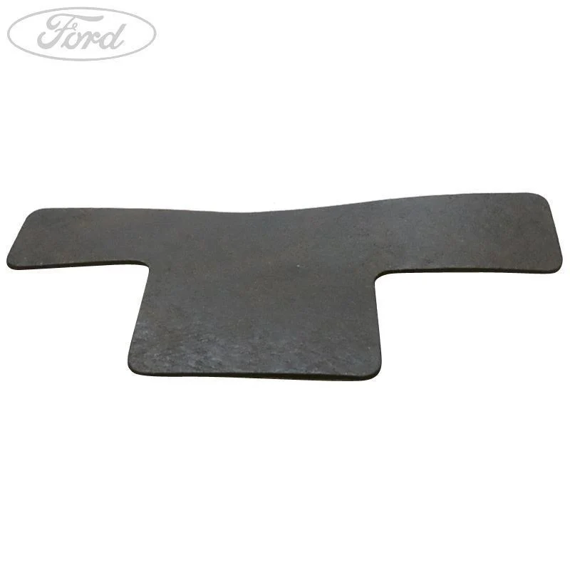 LUGGAGE COMPARTMENT INSULATOR
