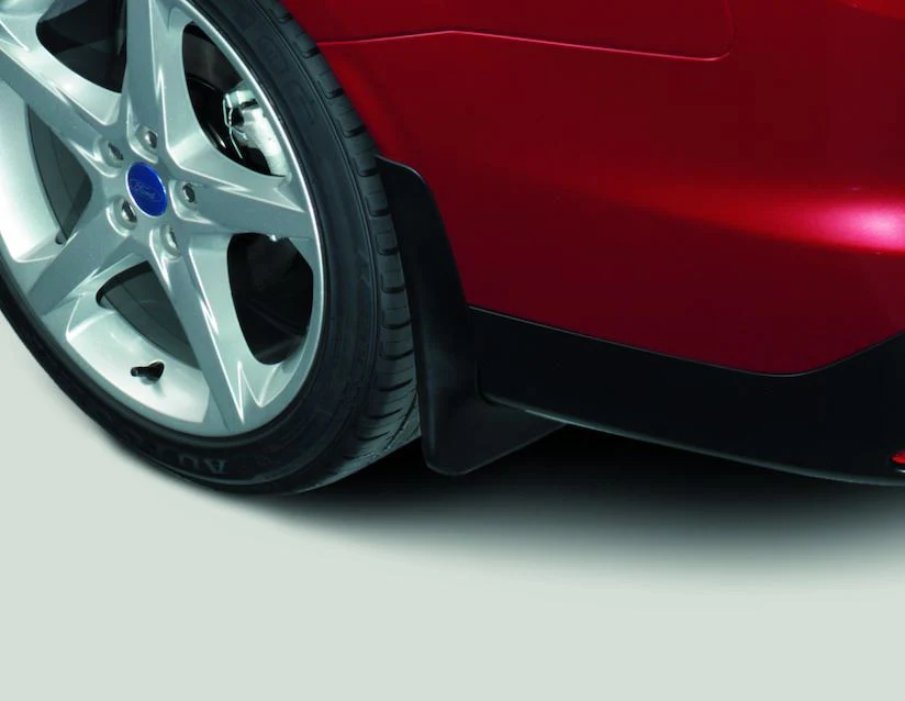 FOCUS REAR MUD FLAP SPLASH GUARD KIT MOULDED 1.10LBS