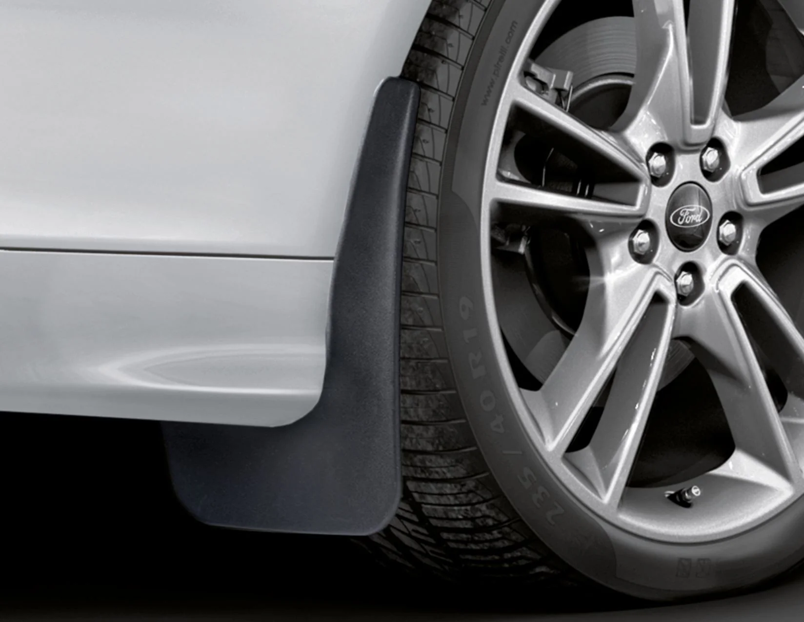 MUD FLAPS 09/2014, ESTATE. - Image 2