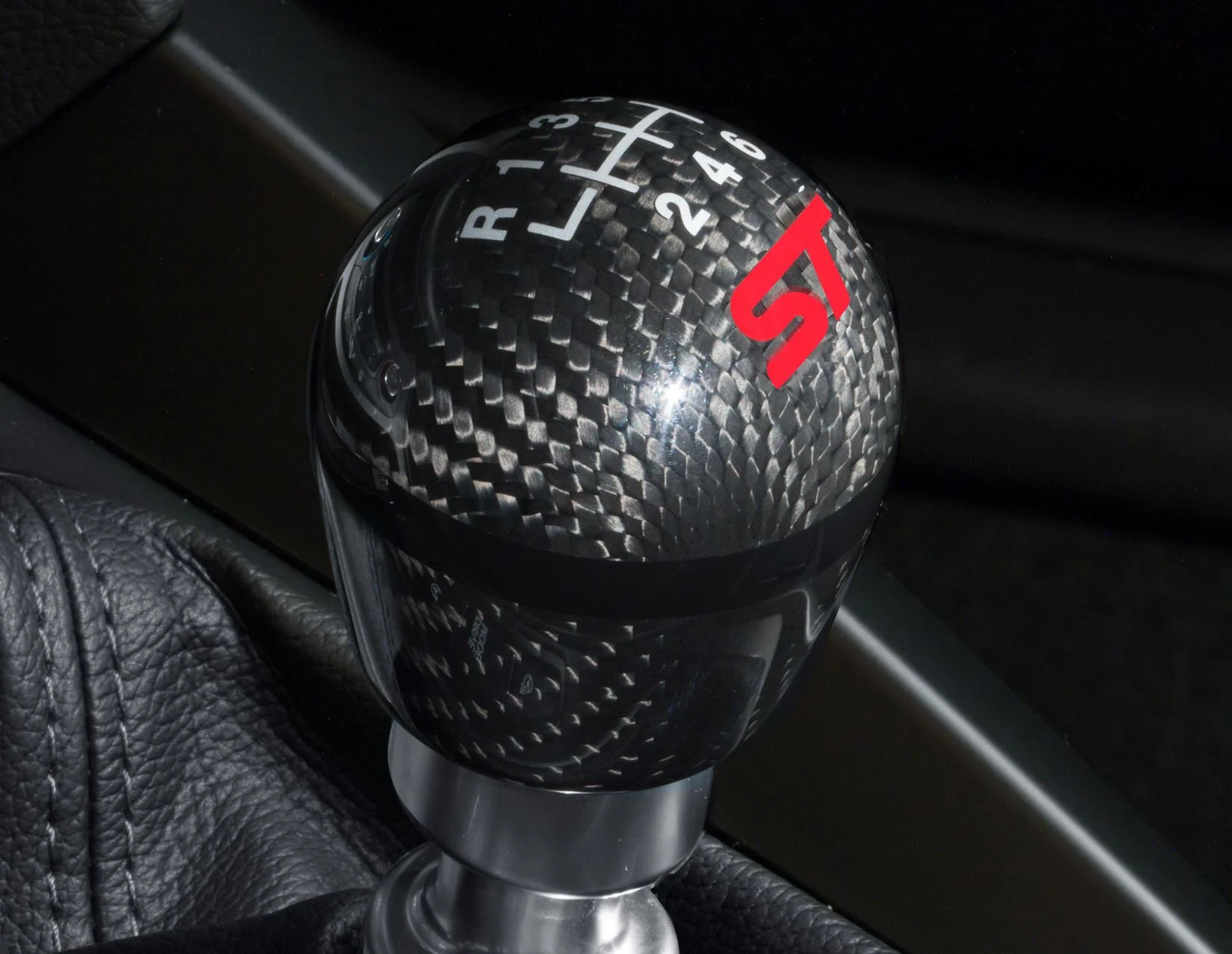 PERFORMANCE SHIFT KNOB 05/2019