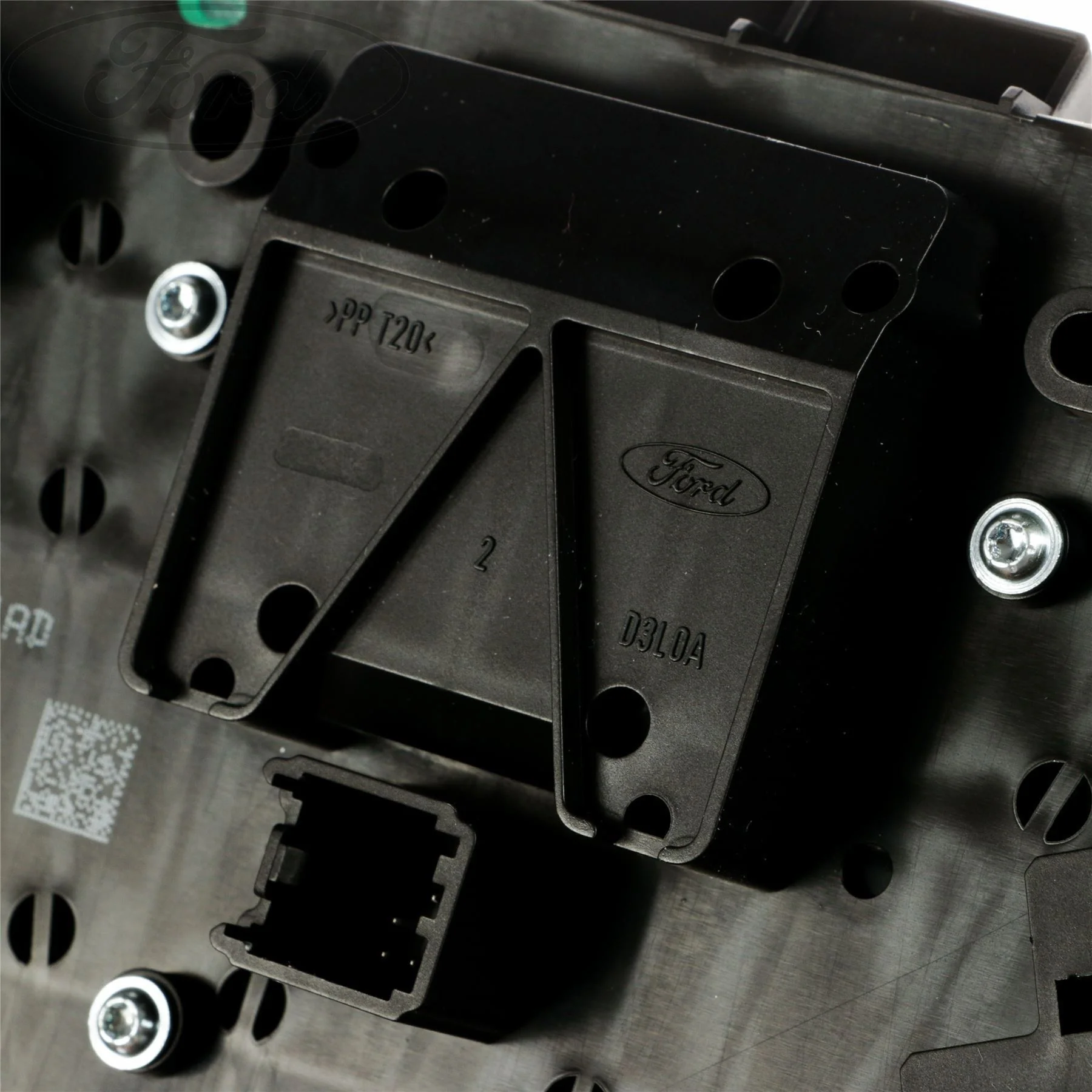 RADIO HEAD UNIT CONTROL PANEL