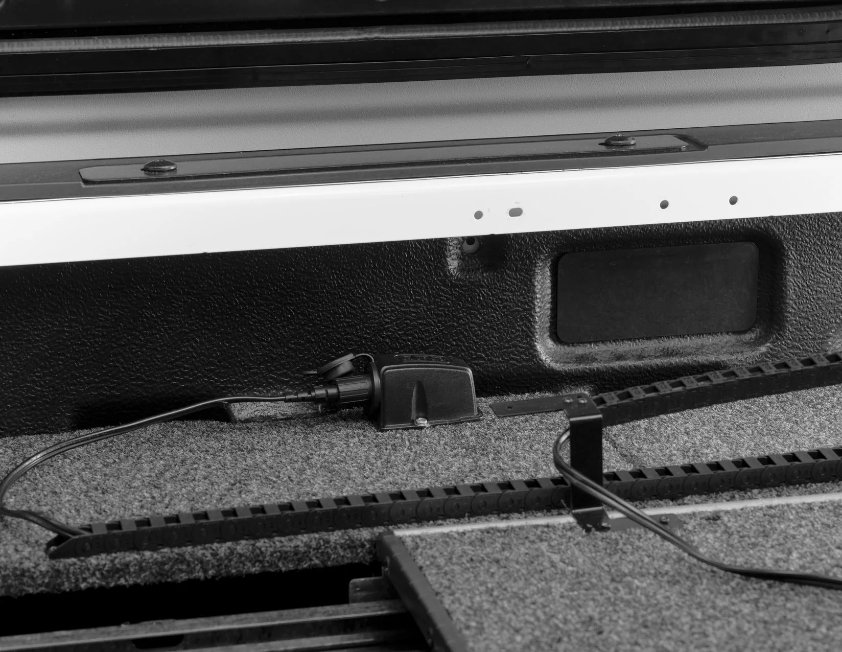 RANGER FROM 01/2012 ARB* CABLE GUIDE FOR COOLBOX DRAWER - Image 3