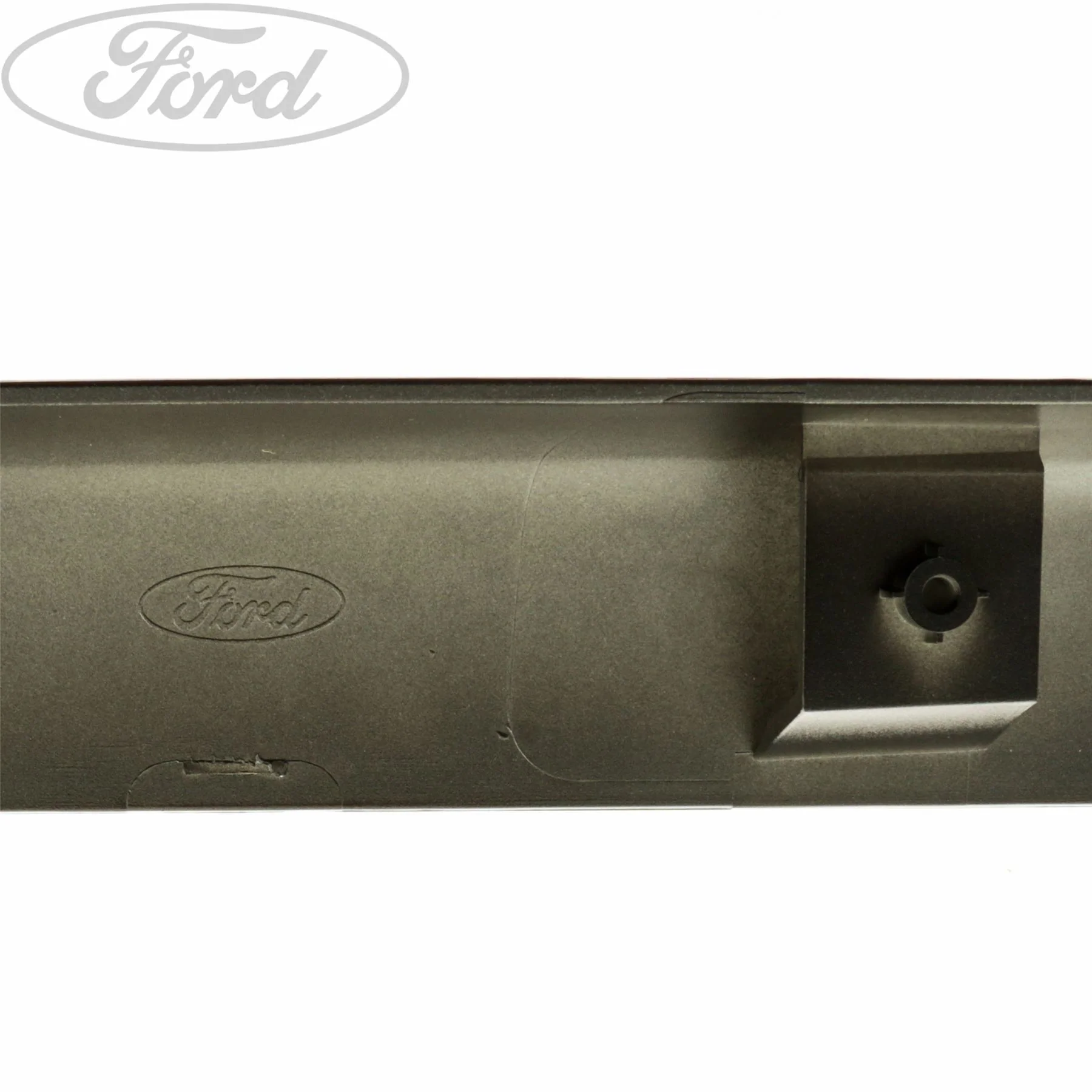 RANGER FRONT RADIATOR GRILLE BLACK - Image 3