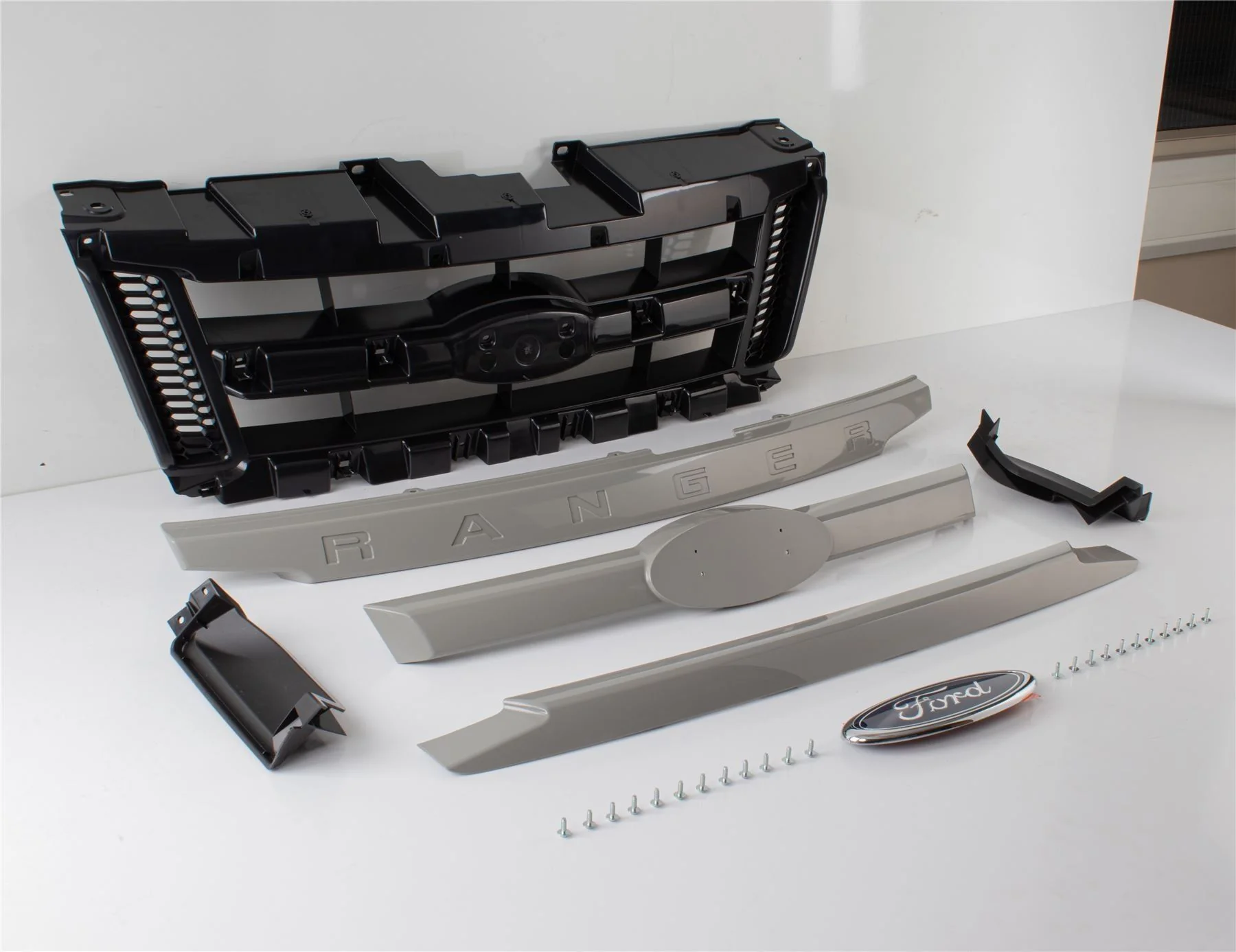 RANGER FRONT RADIATOR GRILLE UNPRIMED 2008-2012 - Image 2