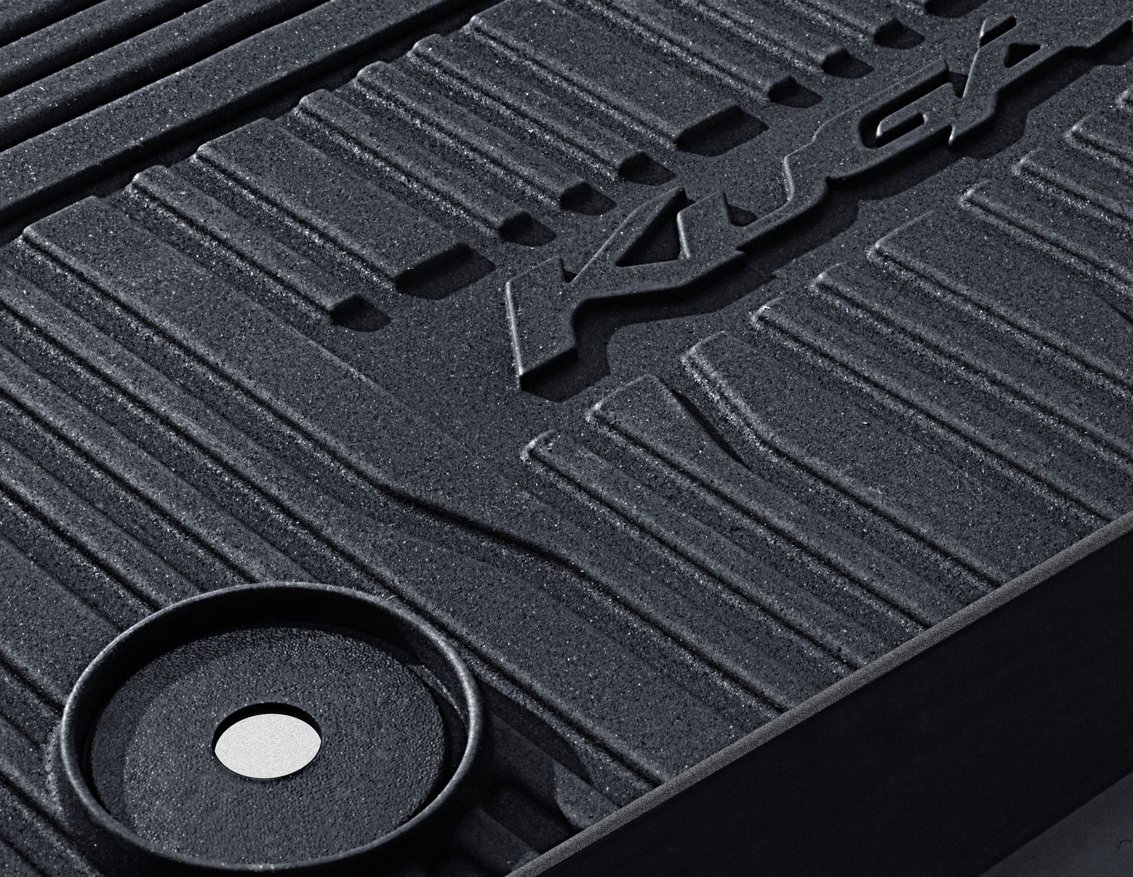 KUGA FRONT RUBBER FLOOR MATS, TRAY STYLE WITH RAISED EDGES , BLACK AND KUGA LOGO, BLACK 2016 - 2019 - Image 2