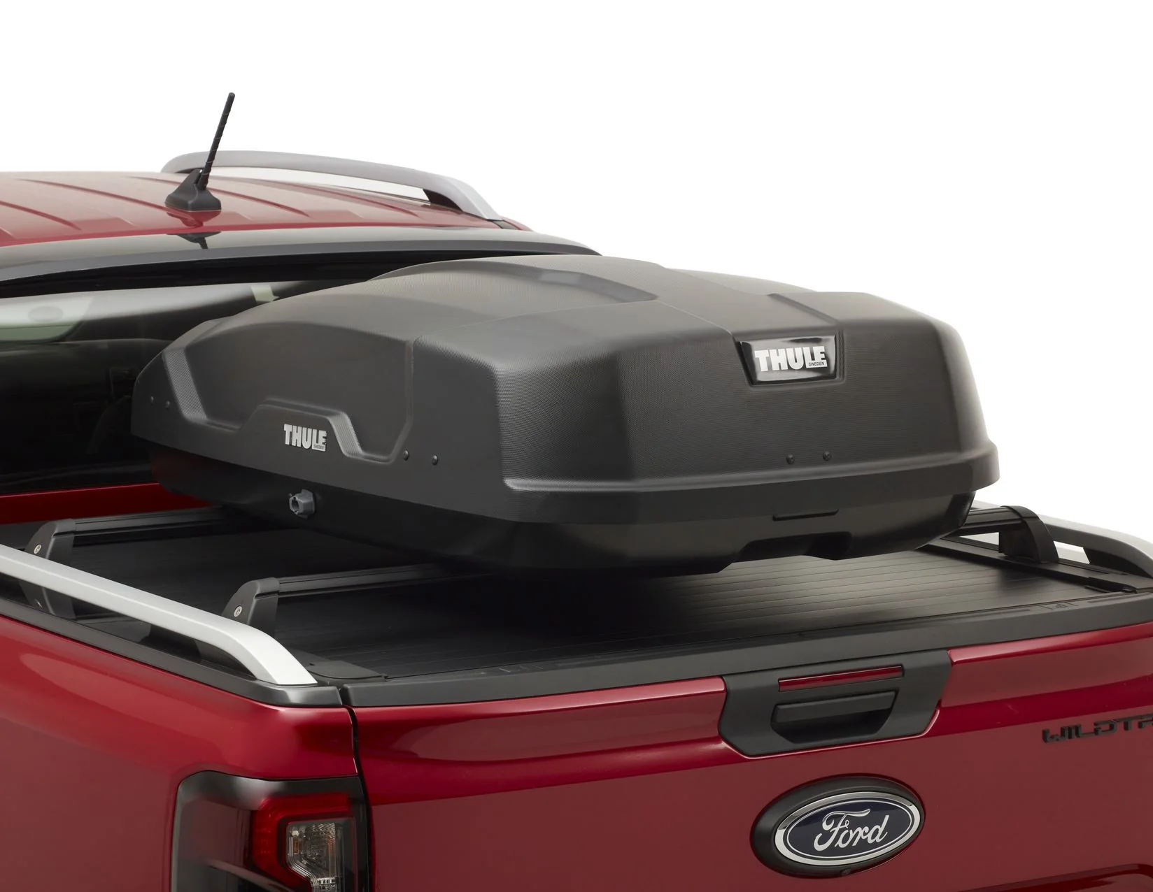THULE®* 300L ROOF BOX FORCE XT S, BLACK MATTE MOUNTS TO POWERCLICK QUICK- MOUNT SYSTEM - Image 15