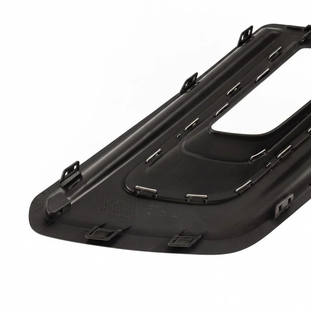 Transit Custom O/S Radiator Grille 2020-2023 - Image 5