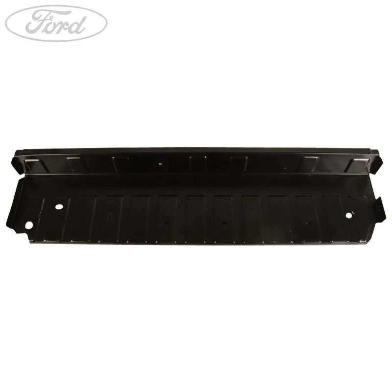 TRANSIT N/S REAR BODY SIDE STEP PANEL 2014- ALL 4WD RWD - Image 4