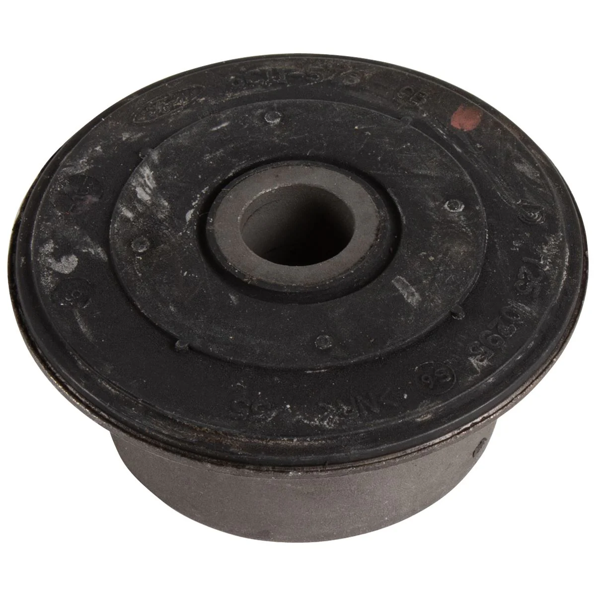 TRANSIT REAR O/S OR N/S LEAF SPRING FRONT BRACKET BUSH - Image 5