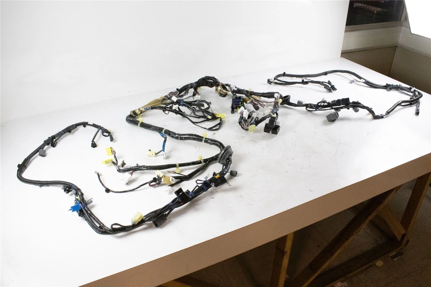 WIRE - Image 2